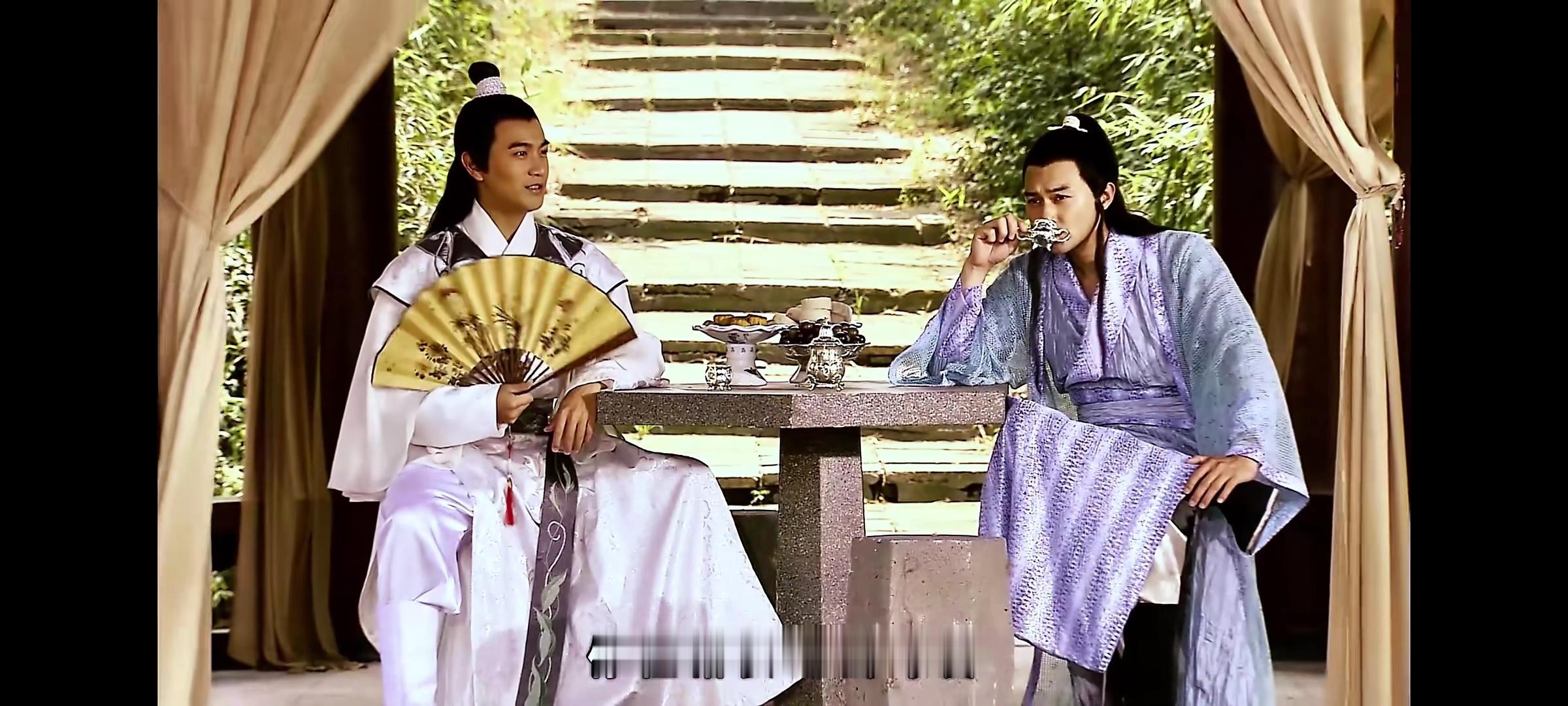 原来我之前刷到的几个名场面都出自陆小凤前传，还记得花公子你刚开始对陆小凤是怎么评