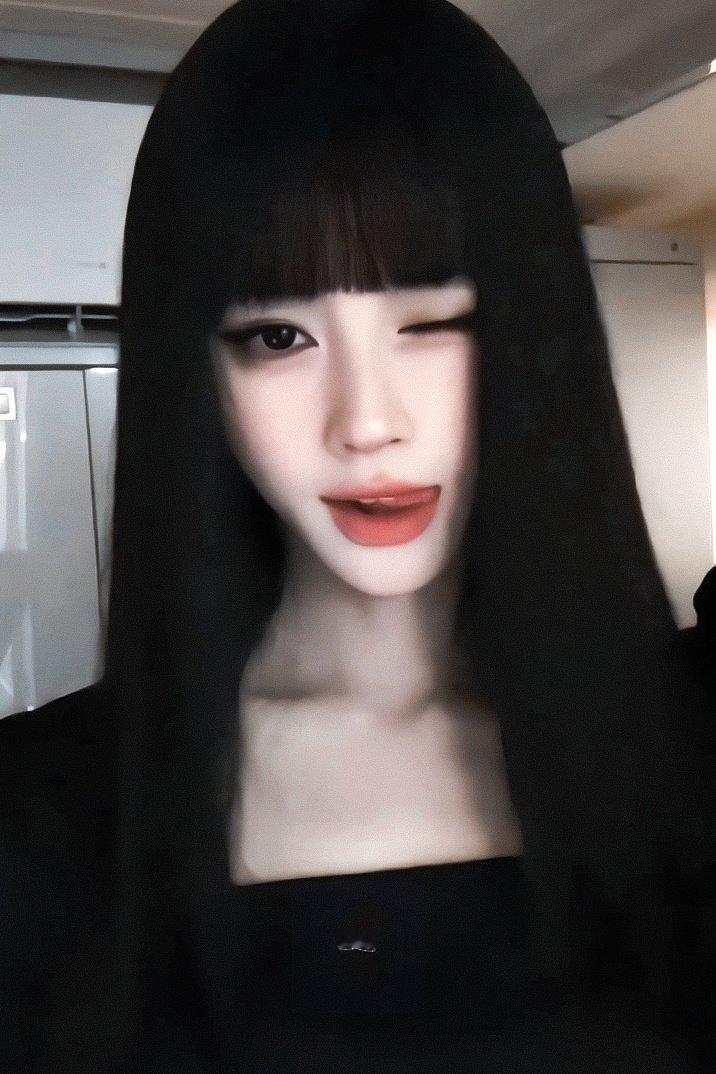 鞠婧祎千香 🍊鞠婧祎苏绿夏 你出现在屏幕的瞬间 我好像明白了我们之间的距离.