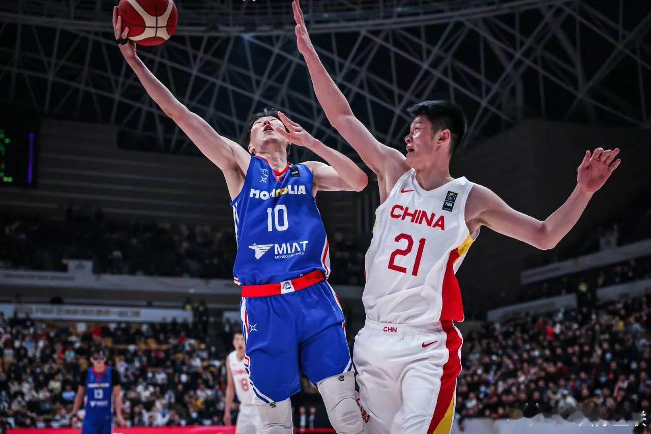 中国男篮大胜蒙古，取亚预赛首胜 !

在刚刚结束的2025FIBA亚洲杯预选赛首