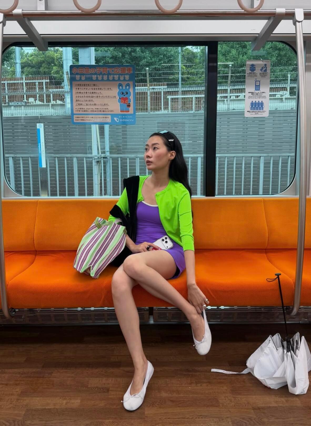 灵动感随性穿搭｜自由氛围感时尚ins：mjbypp时尚博主穿什么ootd