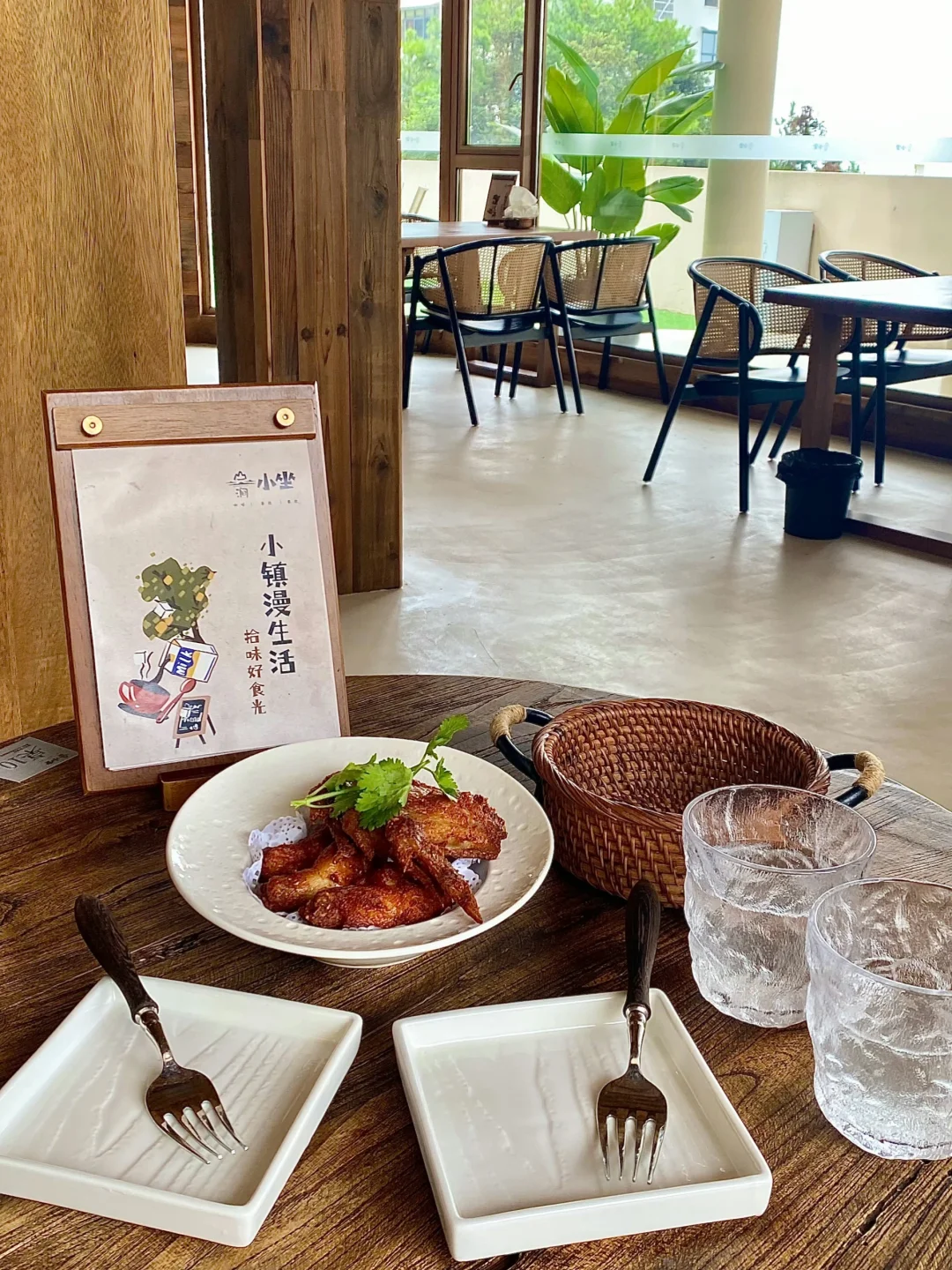 神仙小饭馆！藏在巷子里的松弛感🌿
