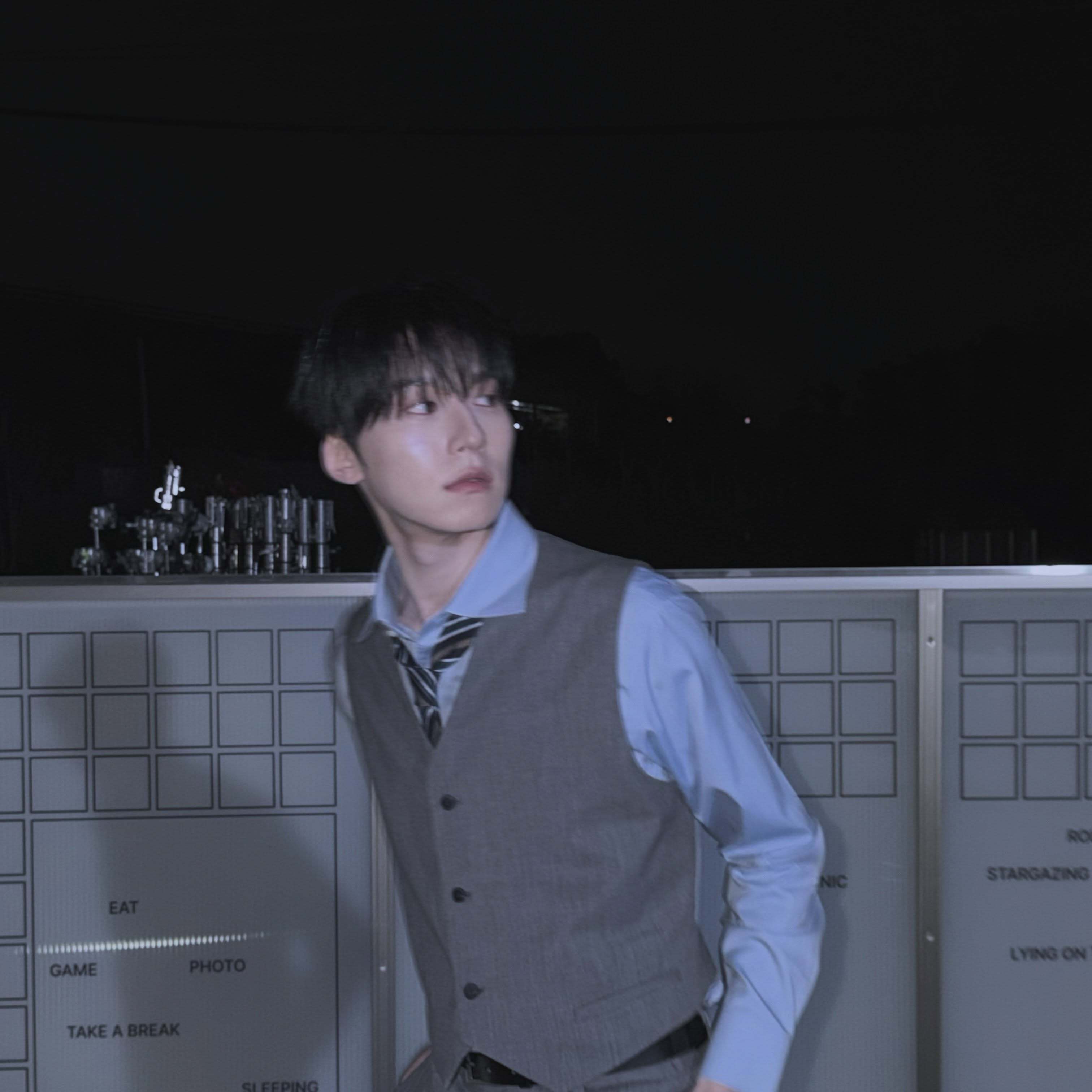 260707 in2yourblue🚦UNDER🤫 