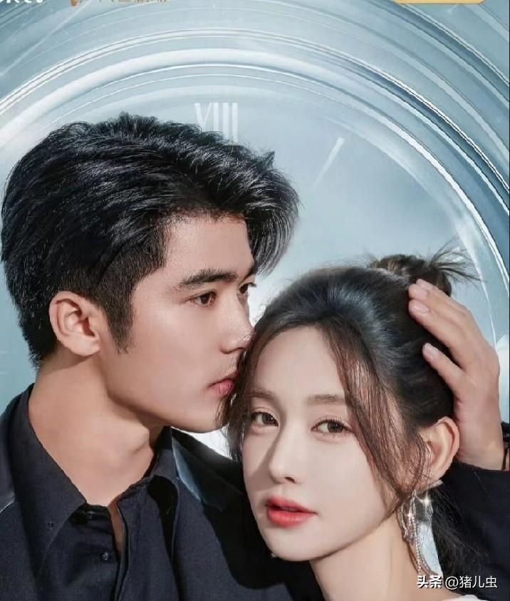 刘奕畅这回是真要栽
不是粉丝不买账，
是他和女友李沐宸干的事
太戳底线——殴打军