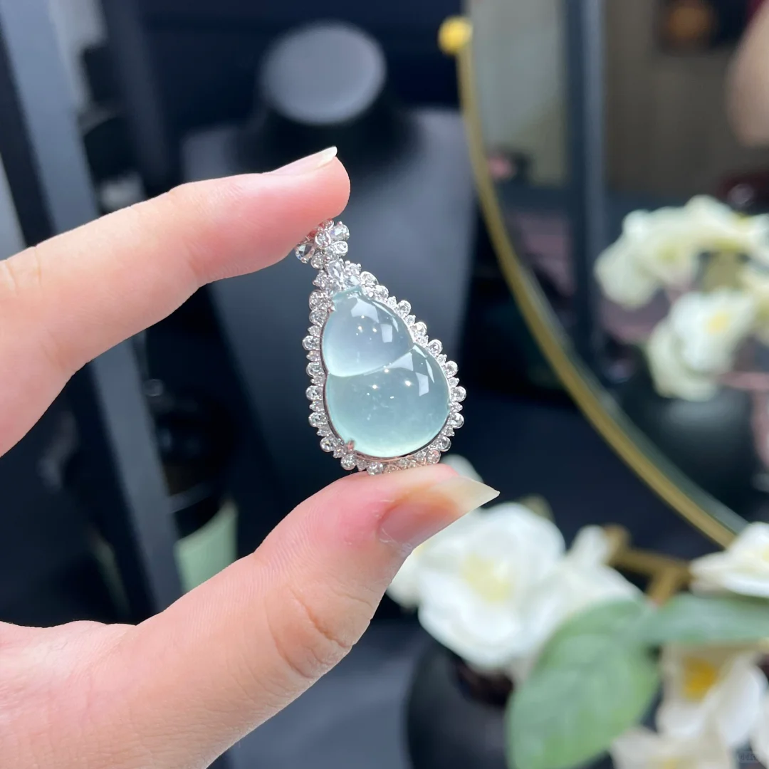 今日美物｜“翡翠葫芦”