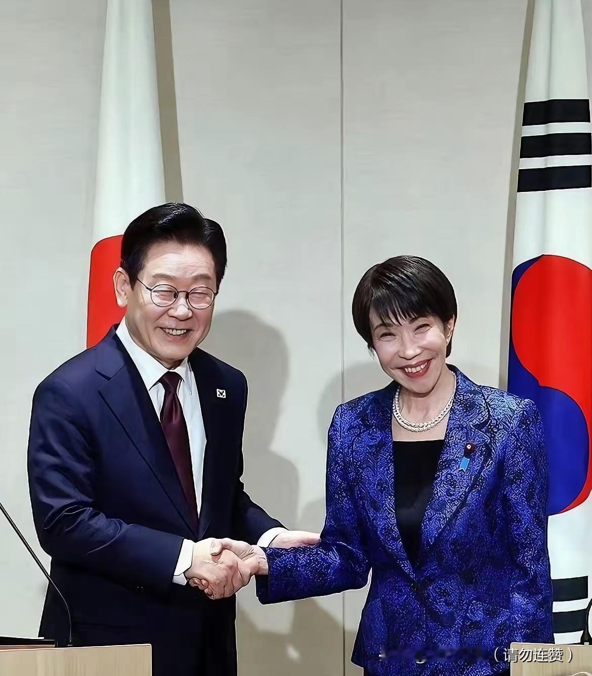 李在明与高市早苗会谈，提到中国
 
二人奈良碰面，距李在明访华仅6天，李在明亮明