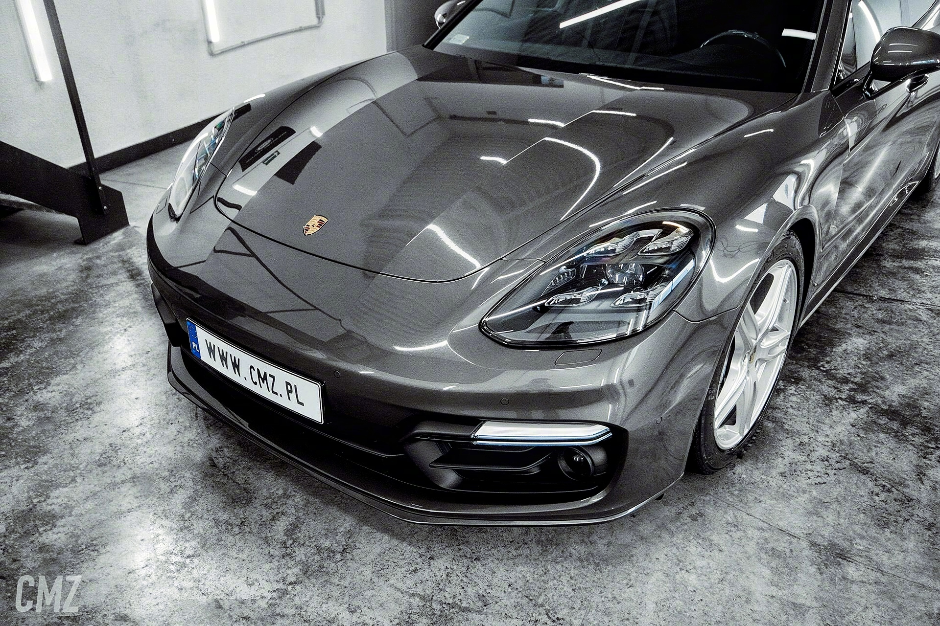 无敌美丽的保时捷Panamera ST[阴险] ​​​