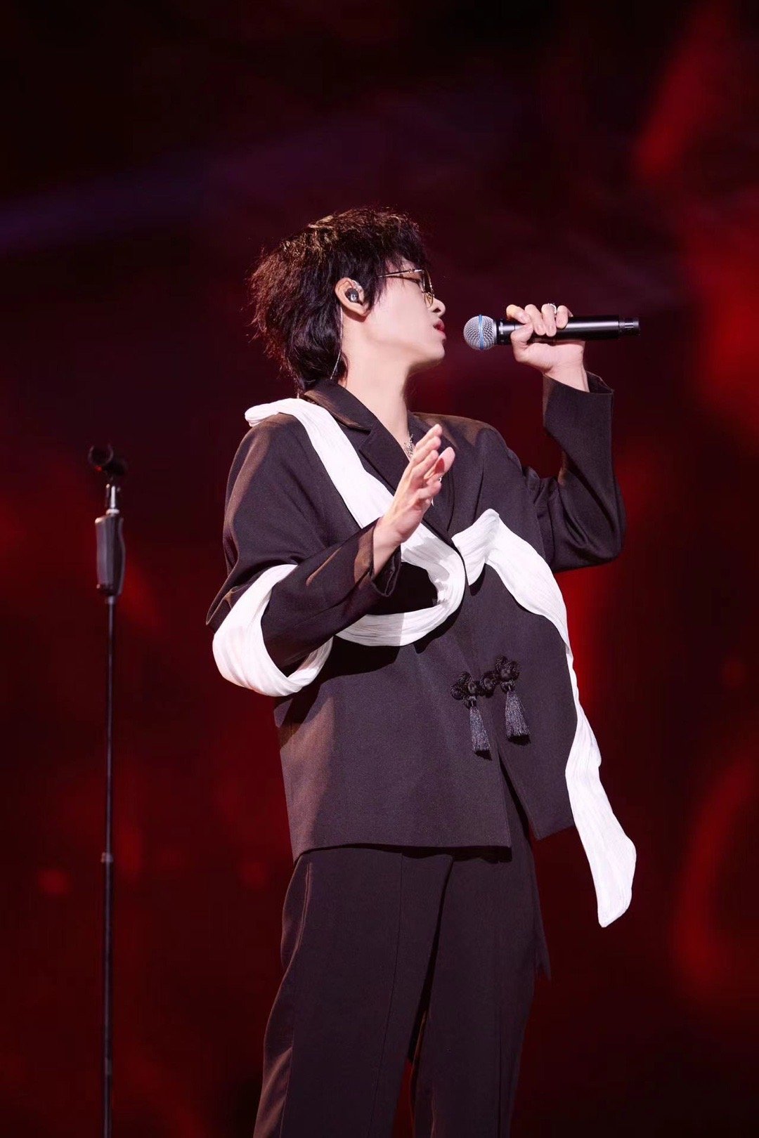 #门尼奋力一搏唱出自我共鸣# 门尼也是为我们带来了非常多的惊喜，没有想到他的高音