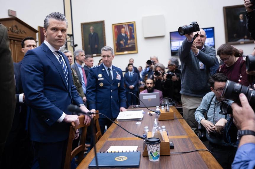 我在C·SPAN上看了赫格塞斯和丹·凯恩于2026年4月29日在众议院武装服务委