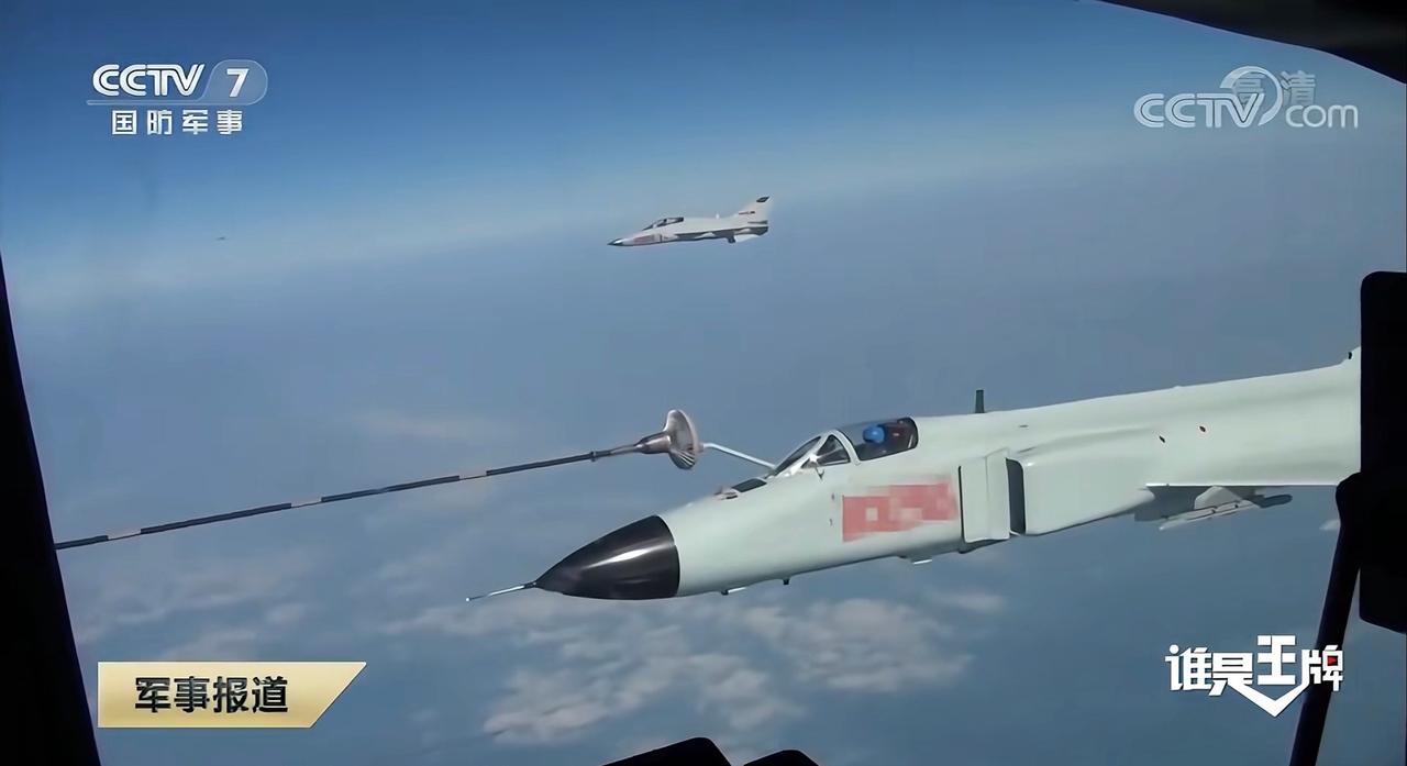 歼-8F/HF/DF 与 歼教-9 ​​​