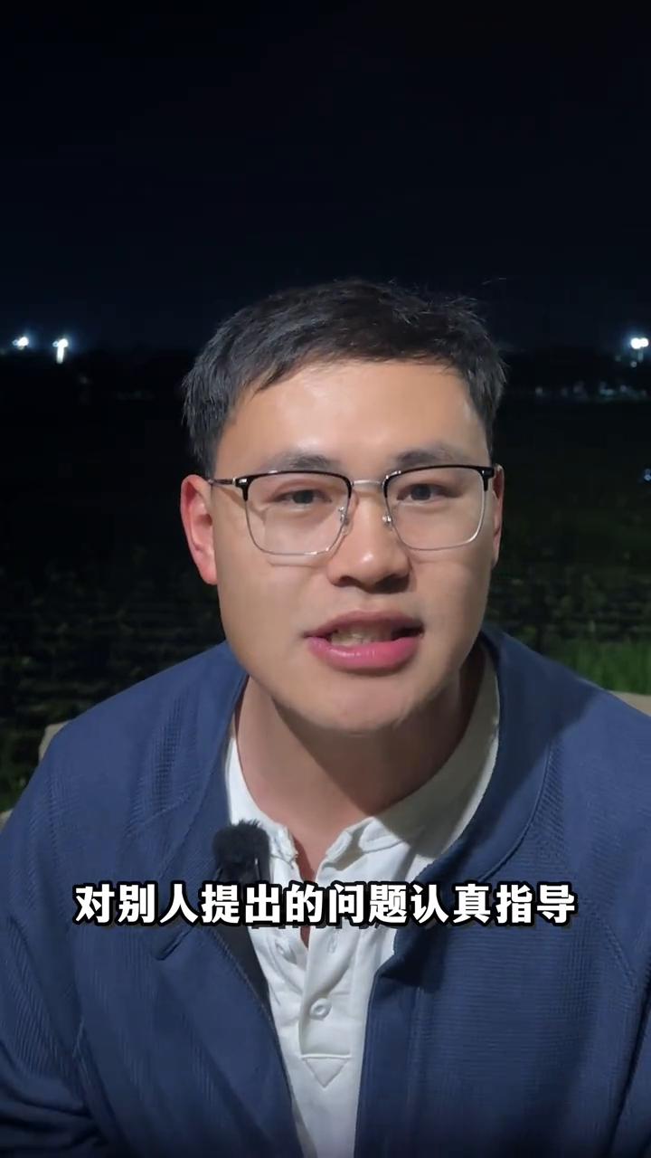 为什么老师讨厌你？
为什么你最敬重的老师开始慢慢讨厌你？他看你的眼神像在审视错题