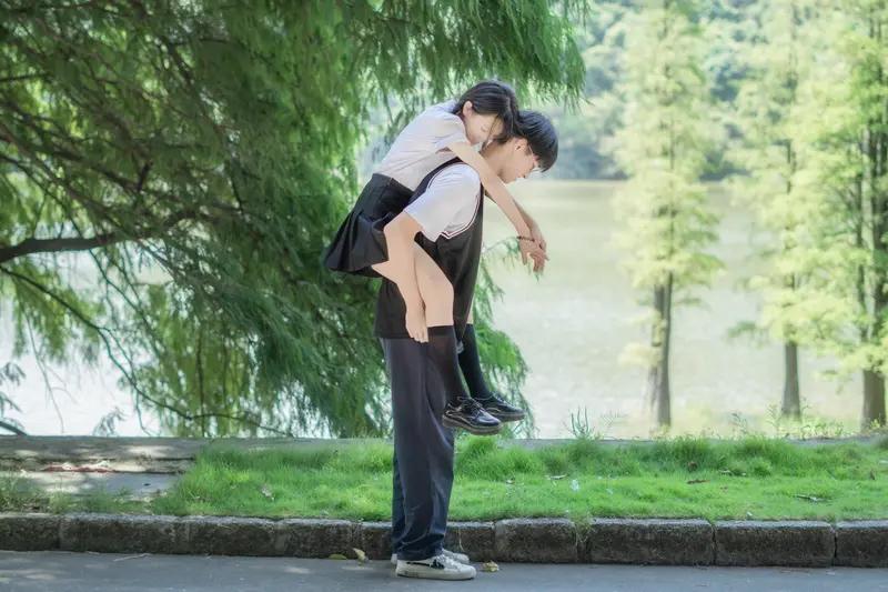 你们发现没！女生主动追求男生，到手的大多都是靠谱的好男人，要是你傻乎乎等着男生来