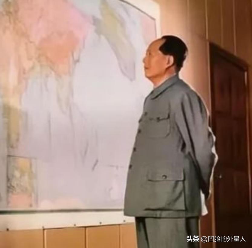 1951年，10万志愿军被美军包饺子，一向淡定自若的彭老总心急如焚连忙向毛主席求