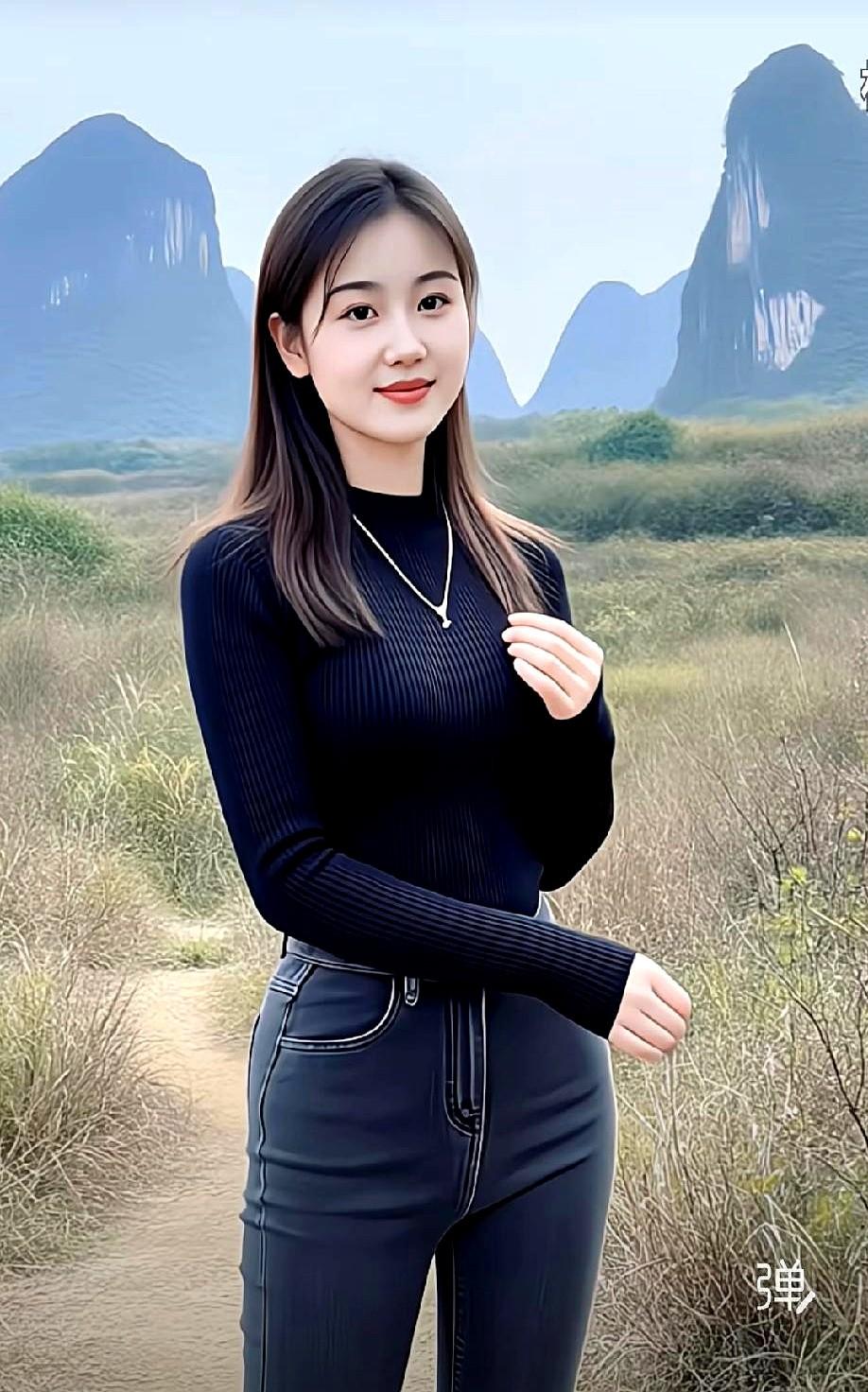 年底没挣到钱，真不敢回家了。

在外打工的丈夫，一年到头没攒下钱，电话里直叹气，