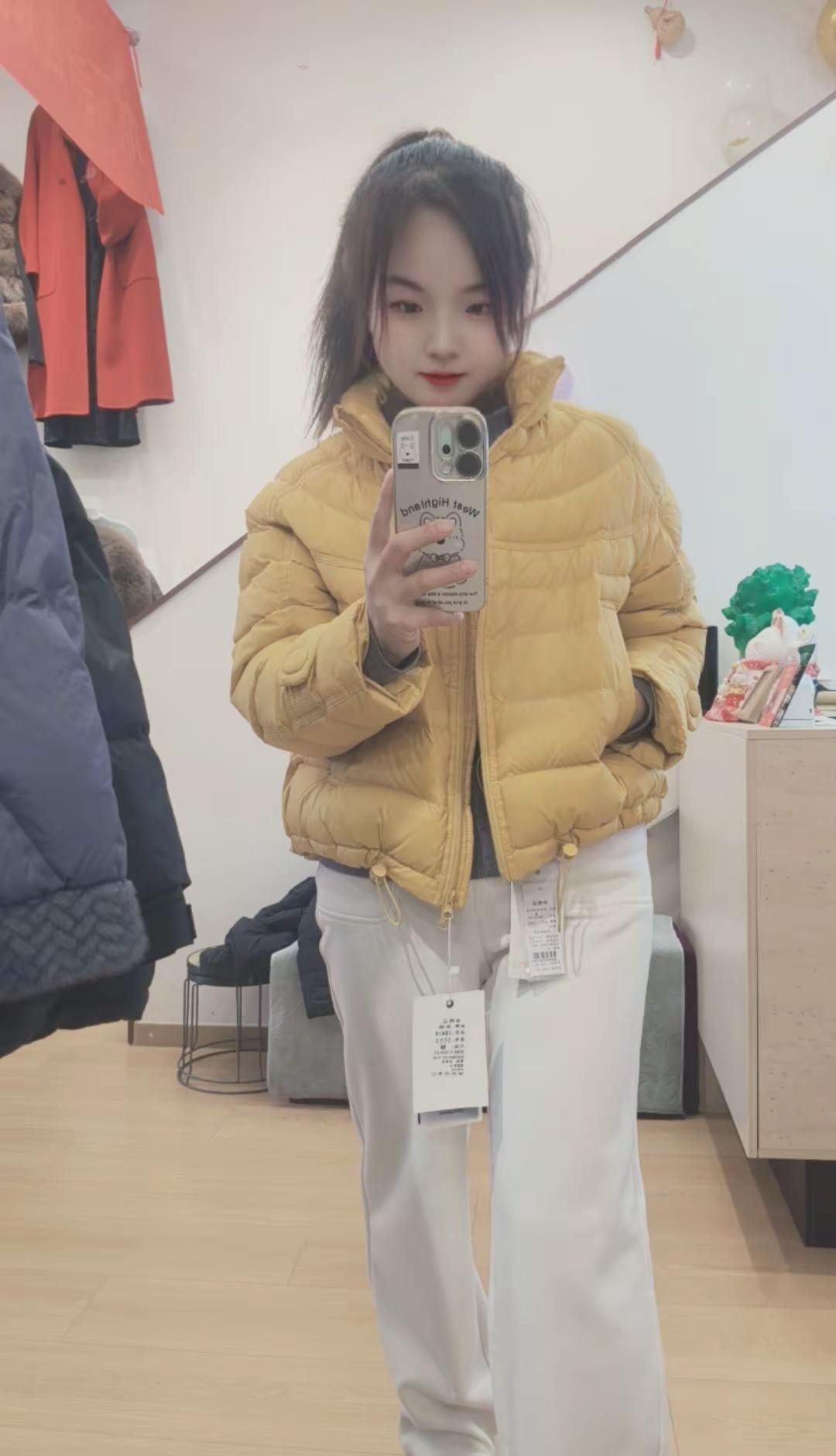 呼叫星哥，相中这身衣服了😜肿么办拔不动腿了😂