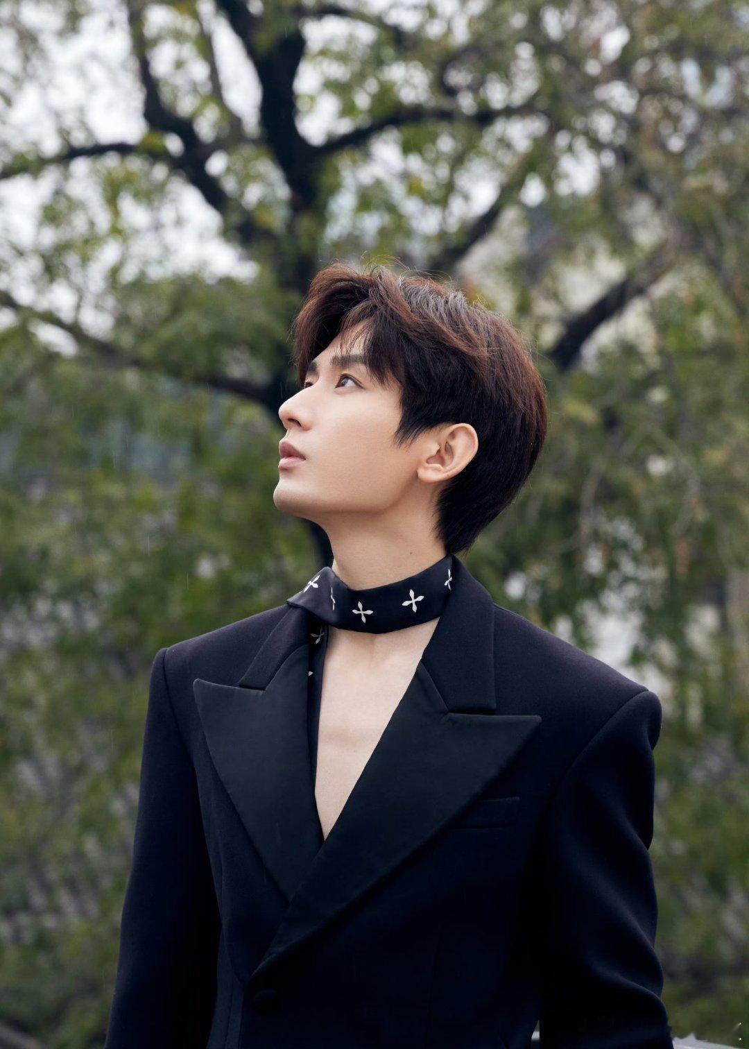 成毅的一句“我找了你十年”被盛赞为“教科书演技”并不是天降好运，而是仔细观察不同