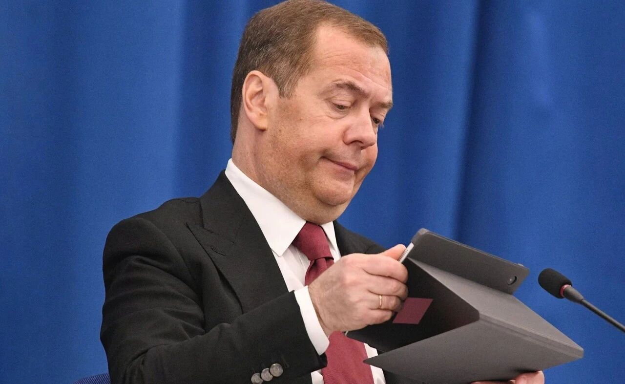 不甘寂寞？梅德韦杰夫厌倦了当“网络喷子”，想要重回俄罗斯政治舞台的中心乌克兰 多