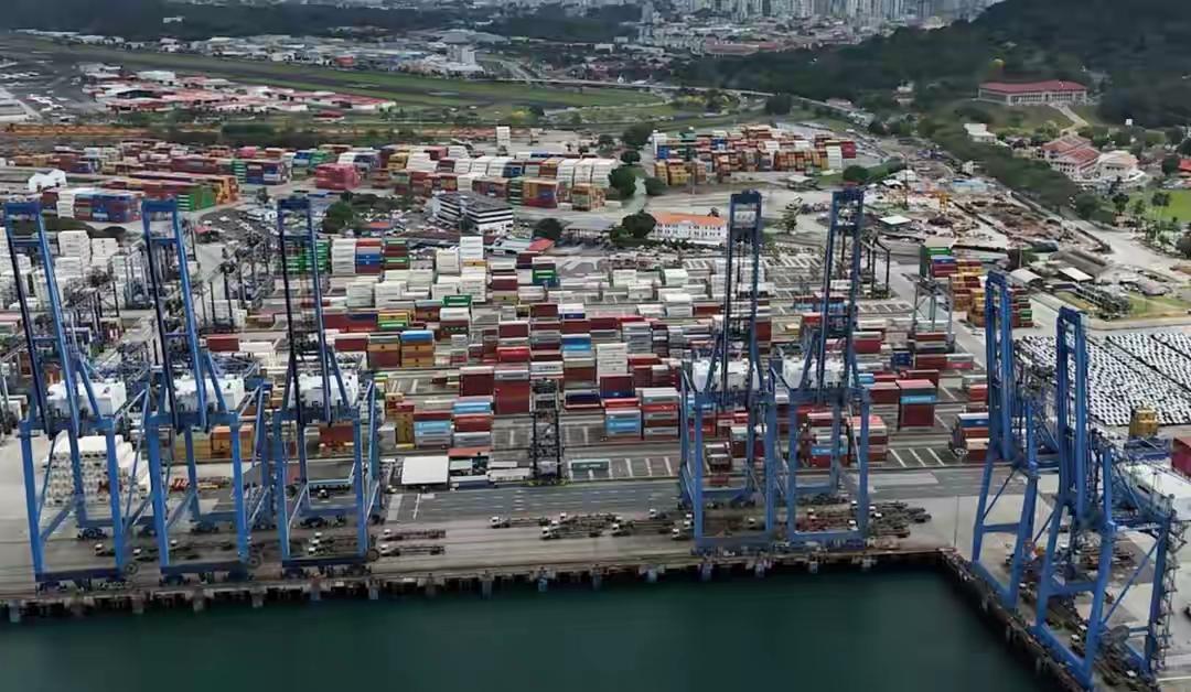 巴拿马这是想从一条路上走到黑了，坚决要跟着美国和中国对抗。巴拿马明显是对中国的挑