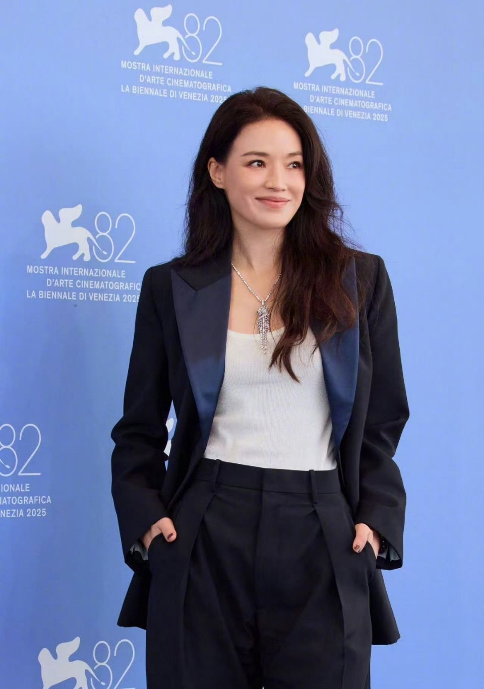 舒淇女性创作者的细腻舒淇作为女性创作者，细腻感早已融入她的表达肌理！无论是参与剧