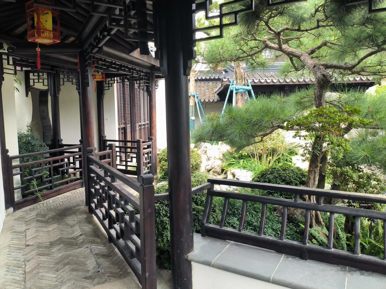男人不再喜欢女人是什么原因伤害太深。小时候对女子非常朦胧，非常好奇。女子的一举一