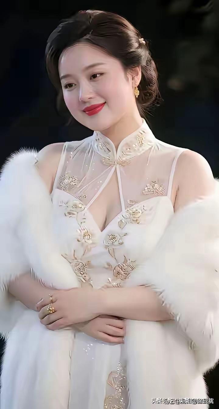 女人微胖，身体健康。
心宽体胖，旺夫之相。