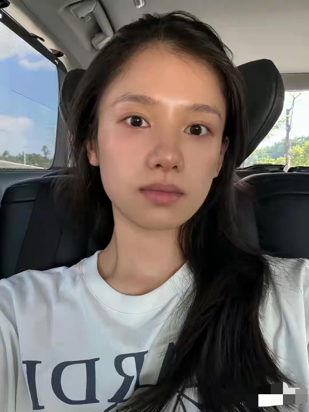 张婧怡太美了，连素颜都这么漂亮