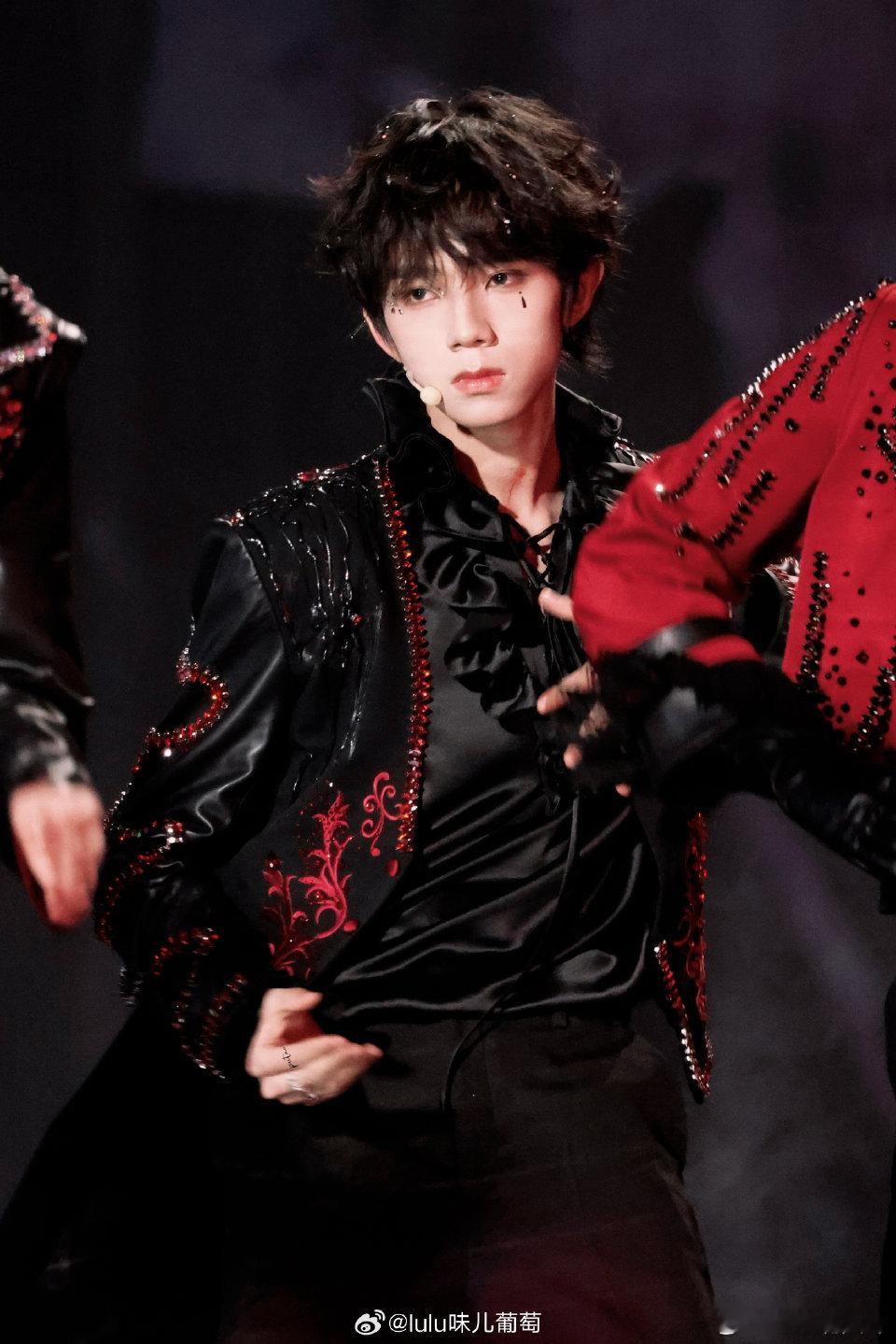 好帅的王橹杰阿 新音节目单