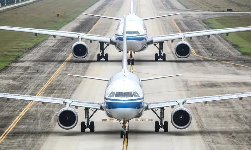 中国还有9亿人没坐过飞机，这数据挺惊人。民航局说中国航空人口首破5亿成全球第一，