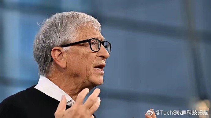 比尔盖茨发出严厉警告他在NBC采访里把话说到最重：AI不是普通生产力工具，它能被