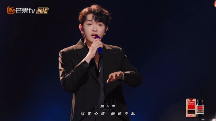 苏有朋颜人中年上年下恋都谈到了年上成熟稳重 + 年下青涩炙热，这组合真的太会选了