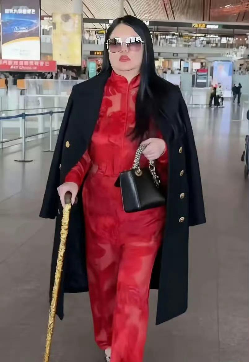 李湘全家都胖了我的天哪，这是我没想到的，跟刘欢老师都好像了[允悲] ​​​