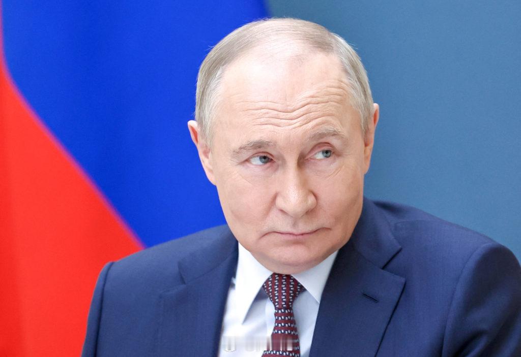 重大消息：俄罗斯和中G计划在 2036 年之前在月球上建造核电站——路透社 据俄