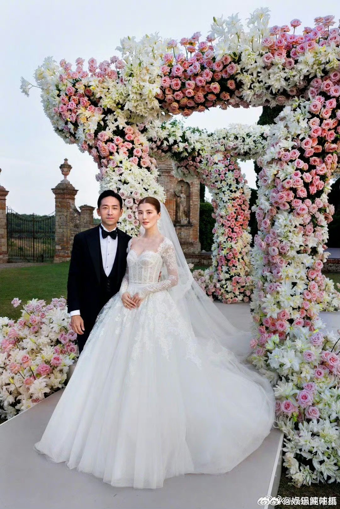 吴千语婚礼品位被VOGUE认证 吴千语的婚礼含金量真的越来越高了，VOGUE专门