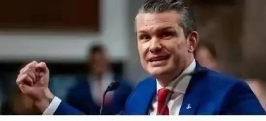 局势彻底变天！以前都是美国两党政客吵着对华挑事，五角大楼军方反倒不愿开战。

可