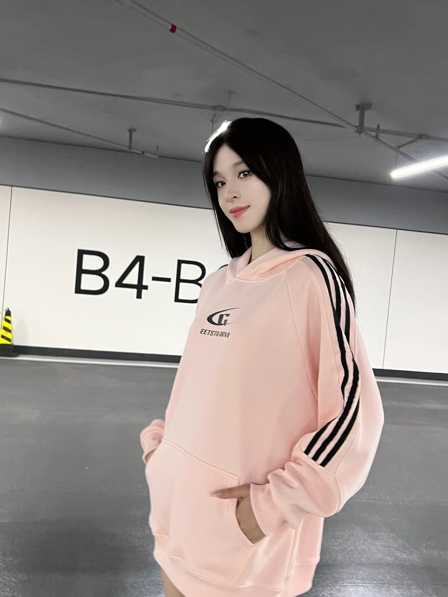 女朋友。爱看的卫衣