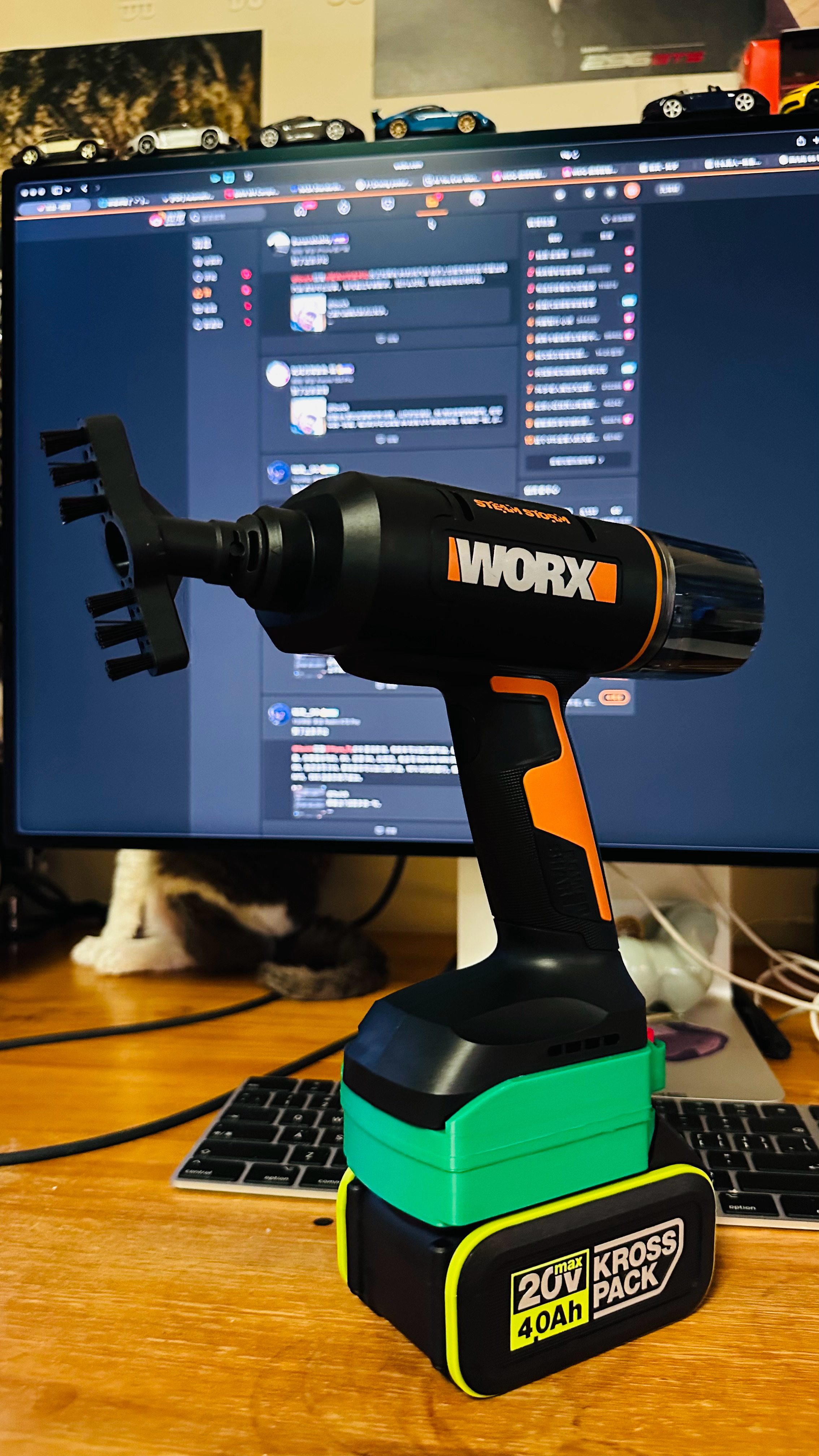 安利个玩意吧。Worx 手持锂电蒸汽机。这东西不知道为啥，搜遍桃💼黄鱼什么品牌