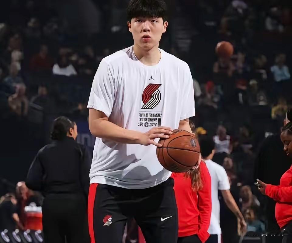 顽固执迷小阵容，开拓者新教练斯普利特赶紧下课吧！开拓者最后时刻崩盘，以123-1