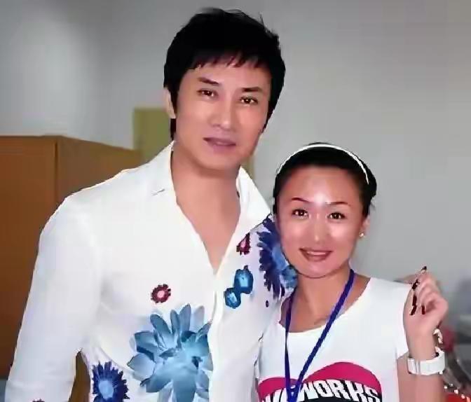 江涛
万小牧
夫妻照
