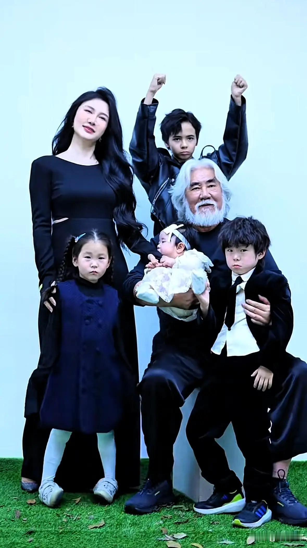 一个女人找比自己爹娘年龄大的男人，
不图财产图什么？

一个女人找比自己爹娘年龄