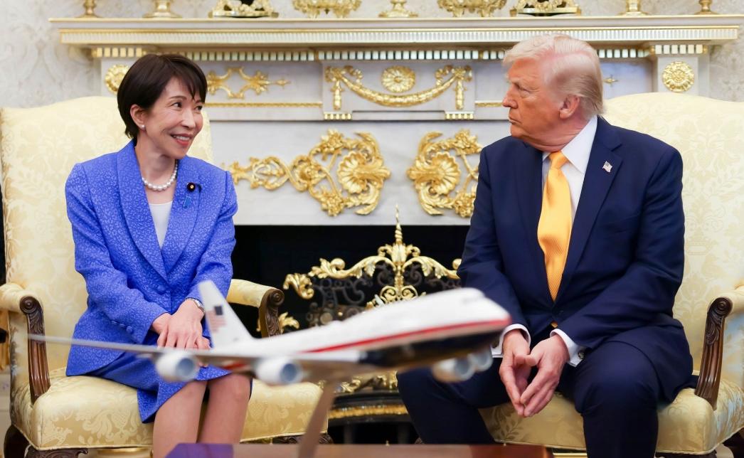 日本首相高市早苗3月20日在白宫对特朗普说：“明天是您儿子巴伦·特朗普先生的生日