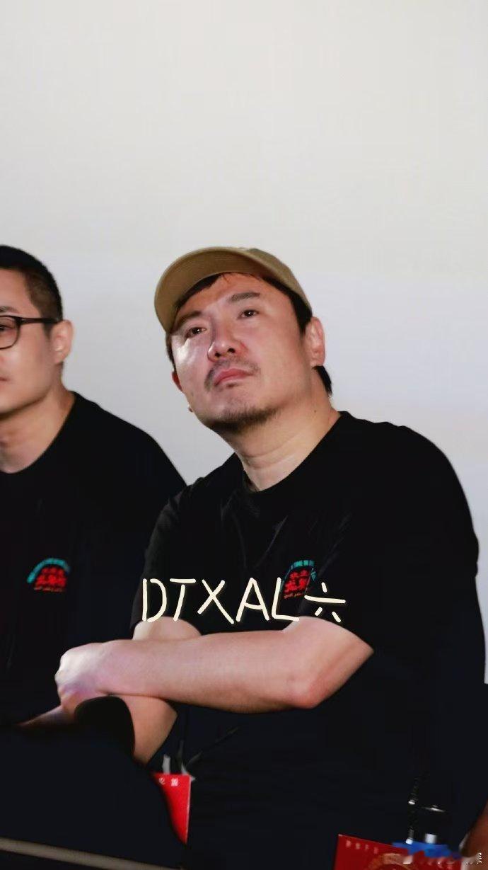 沈腾这就是口碑 沈腾这就是口碑，一部龙餐馆刷新大家对他的认知。褪去喜剧标签，塑造