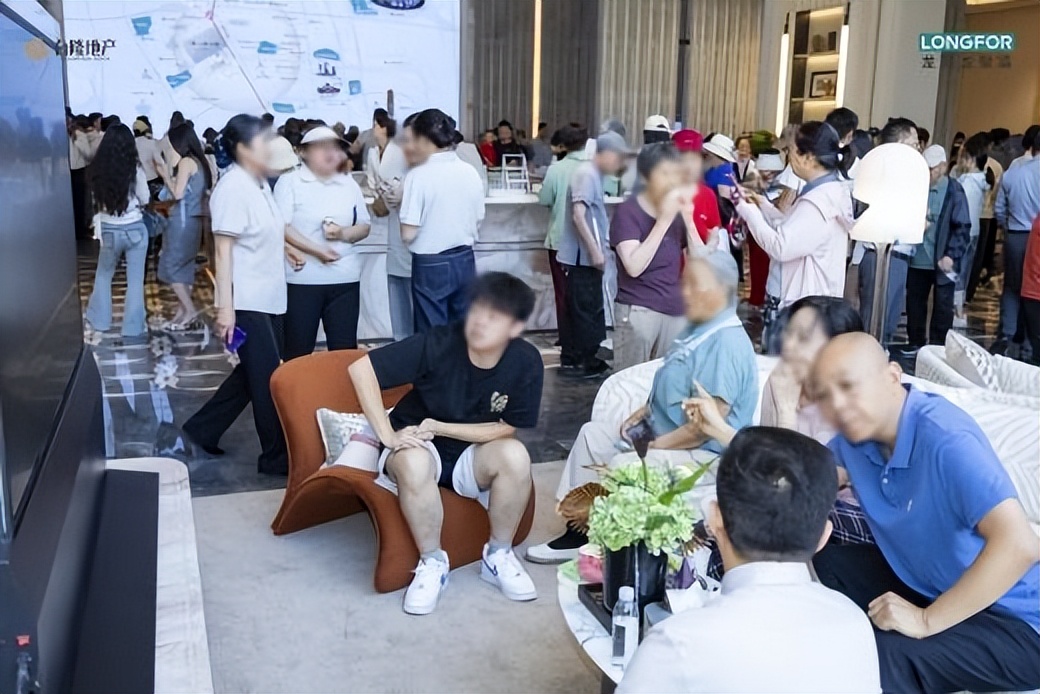 主城百亩，实景为证！台隆龙湖九曲云璟实景示范区6月13日盛大开放