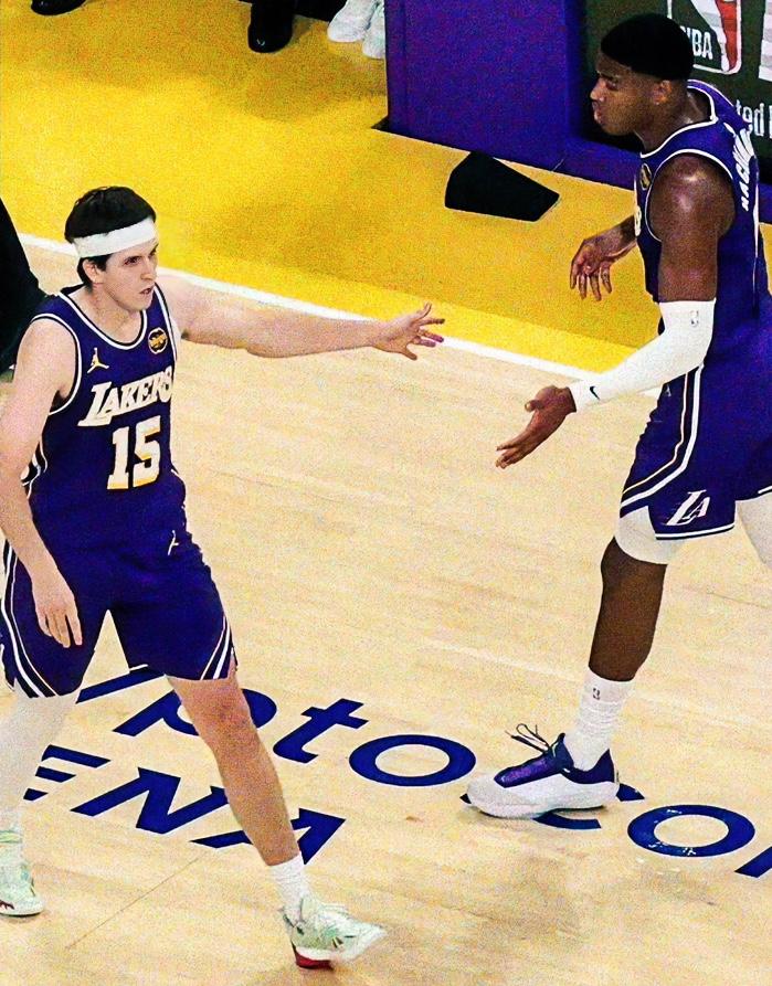 小里何罪之有？
再失赛点肯定让各位心里不得劲儿，但这场球就是一场真实实力的对抗，