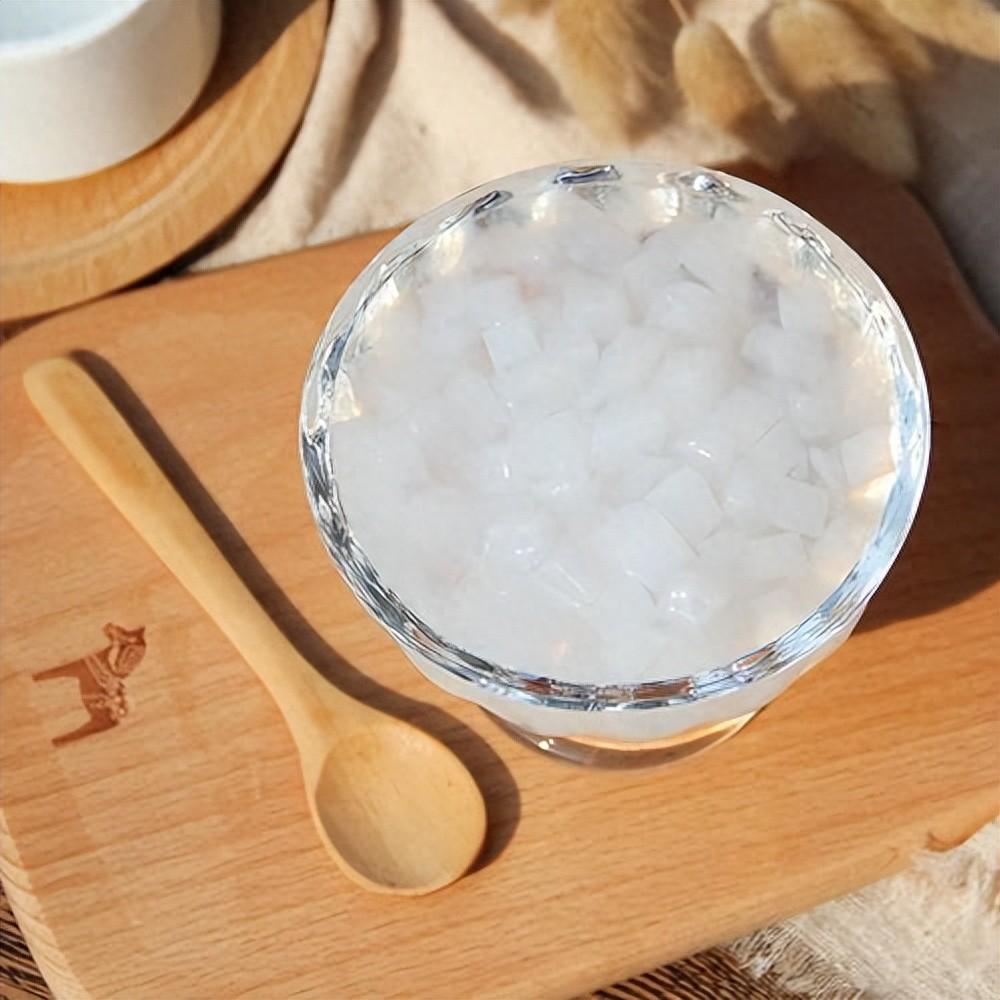 [太阳]喝奶茶总爱加椰果？ 真相颠覆常识，你吃的竟是细菌代谢物？

日常买奶茶，