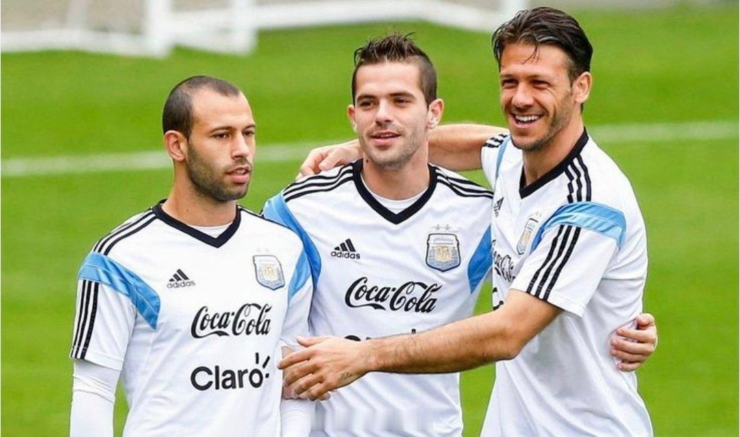 2014世界杯亚军退役后执教🇦🇷德米凯利斯离开河床转战墨超加戈阿根廷德比输河