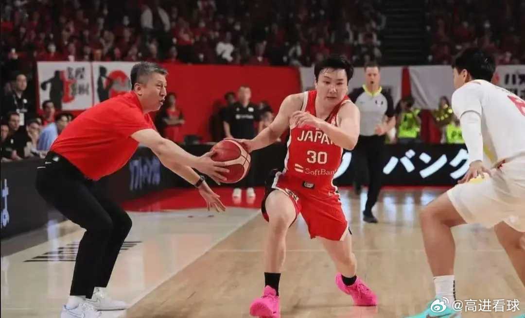 最佳防守！郭士强承认在对日本男篮的比赛中“抢断”了对手北京时间3月7日，CBA全
