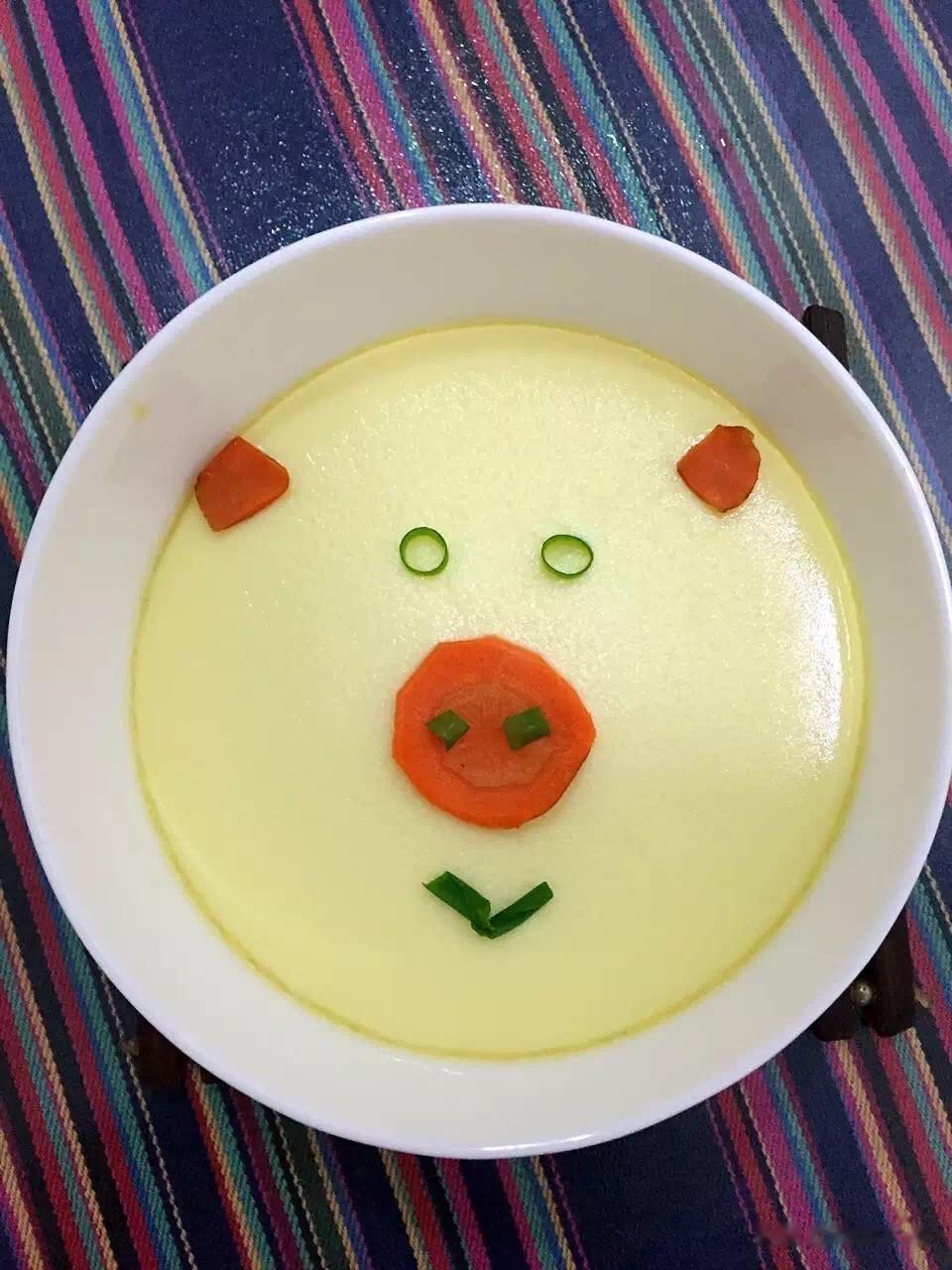 一个女孩子想知道自己最真实的长相，那不妨来试试这个方法，绝对是史无前例的真实，保