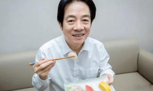 民进党为了自己的政治利益，牺牲民众的健康利益，去讨好美日。台湾民众应该觉醒了，真