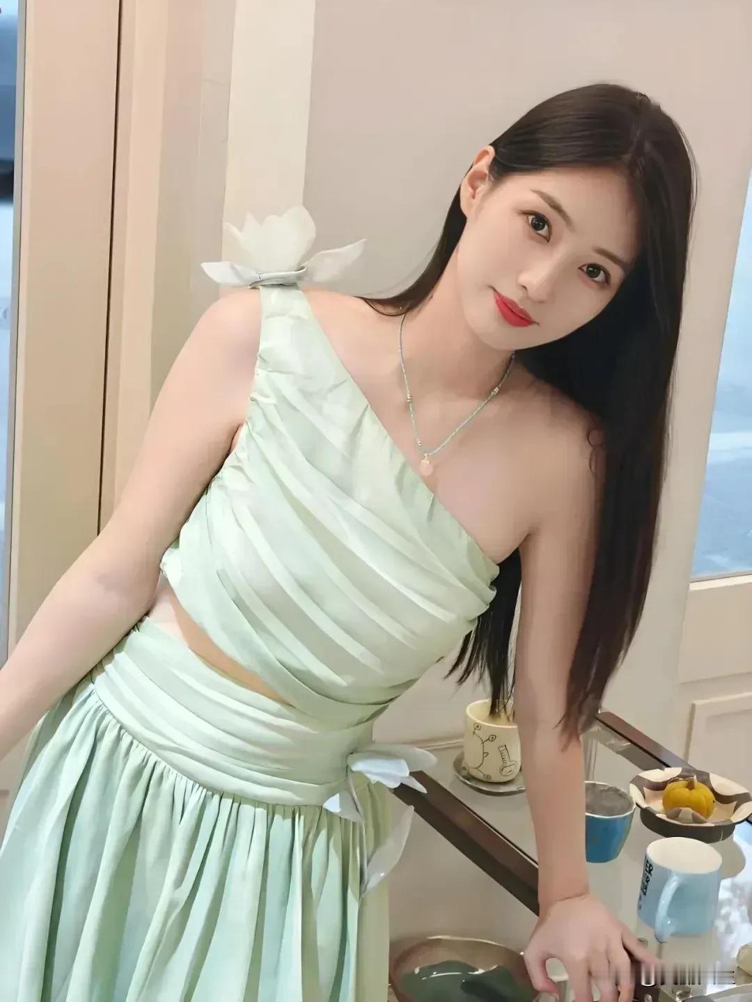☁️𝗦𝘂𝗺𝗺𝗲𝗿  夏🌿