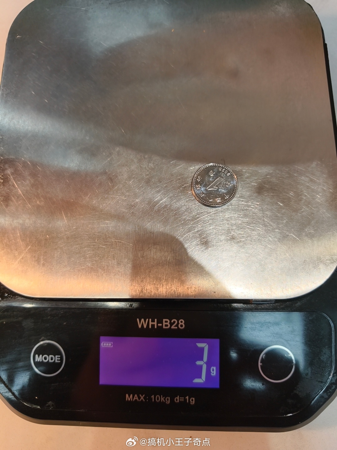 突然对1g黄金没概念了一个一毛钱的硬币是3g 