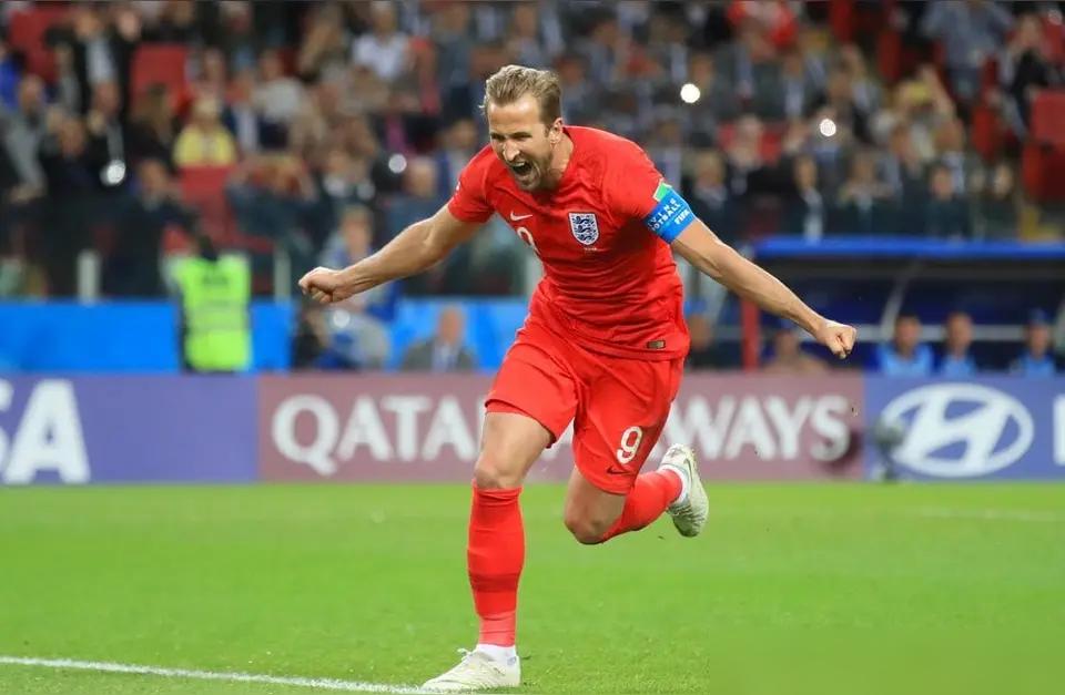 别再替凯恩喊冤了。
他自己早就把底牌掀了，亲口承认，没有欧冠或世界杯，他那50